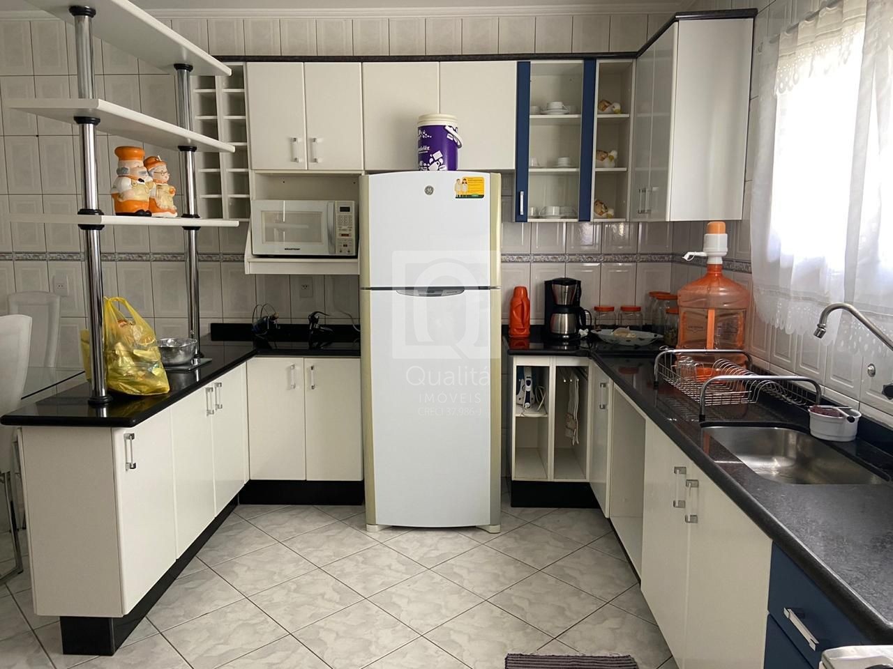 Apartamento para alugar com 2 quartos, 90m² - Foto 4