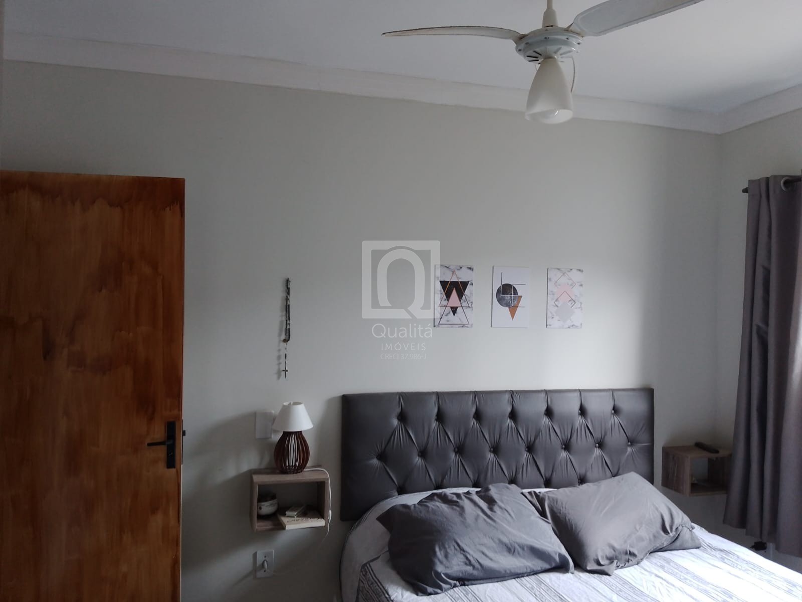 Casa à venda com 2 quartos, 160m² - Foto 4