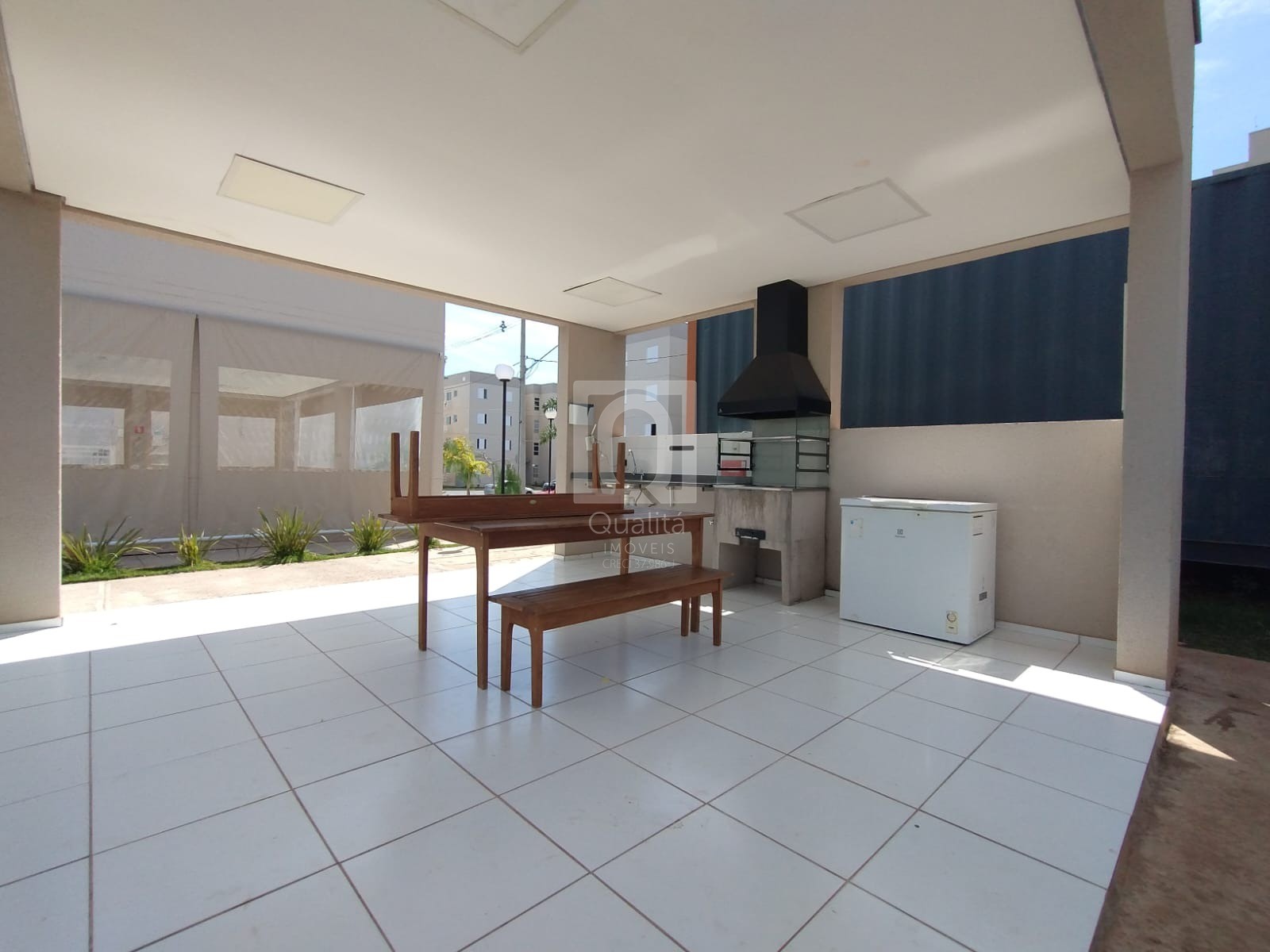 Apartamento à venda com 2 quartos, 42m² - Foto 25