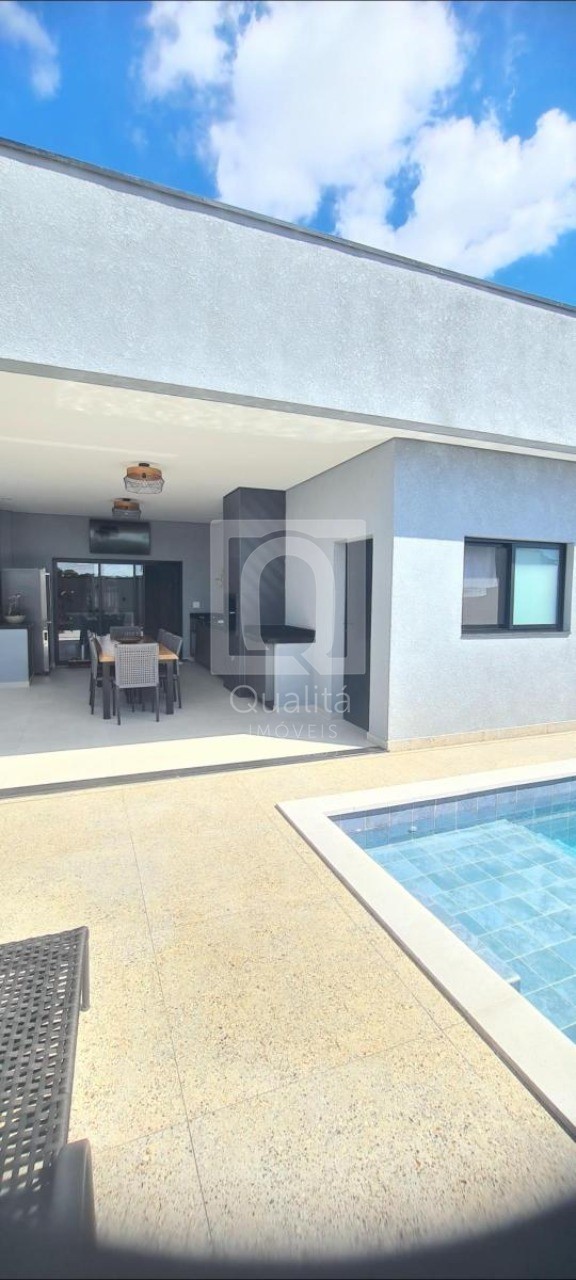 Casa de Condomínio à venda com 3 quartos, 360m² - Foto 2