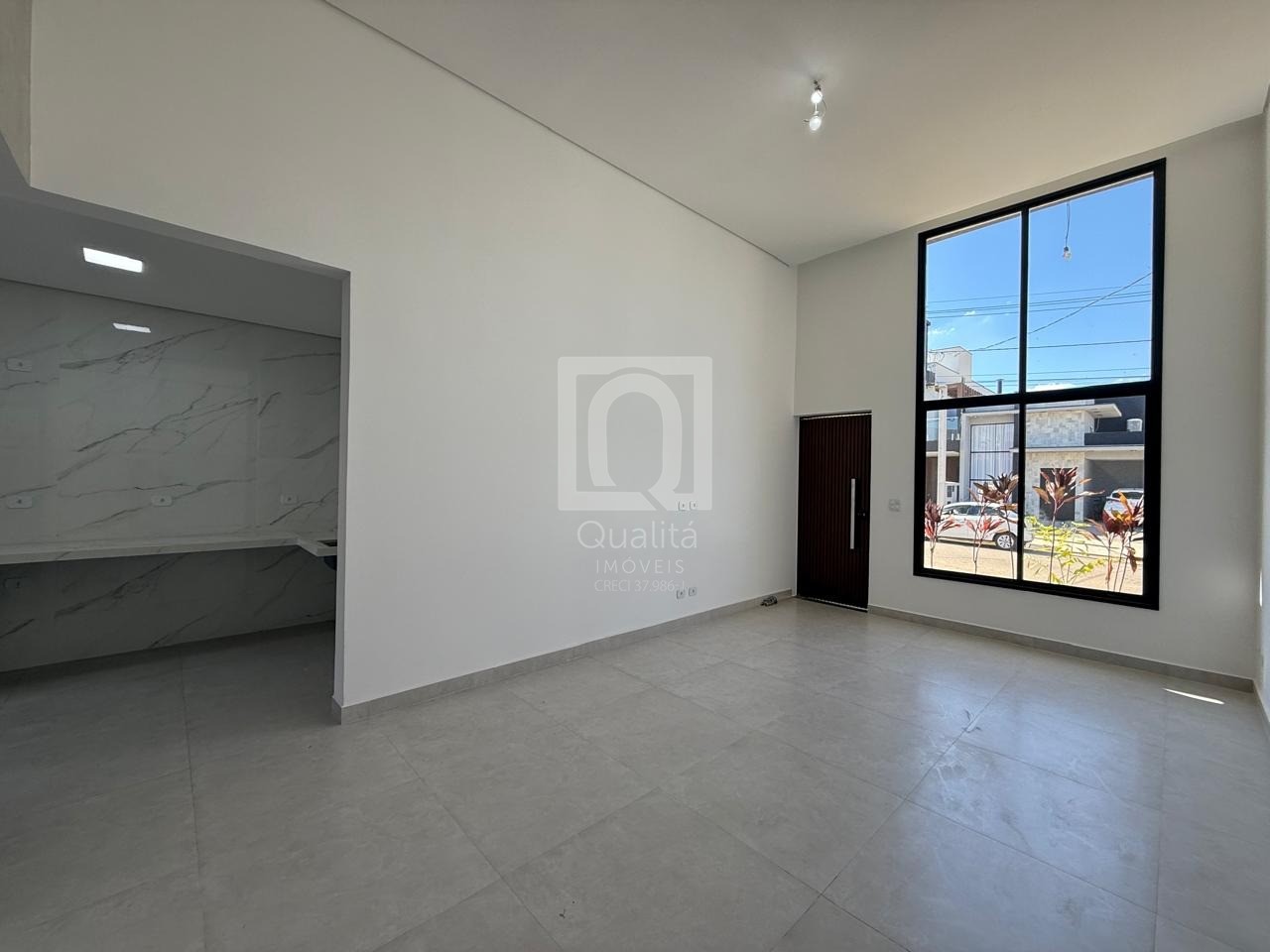 Casa de Condomínio à venda com 3 quartos, 1000m² - Foto 1