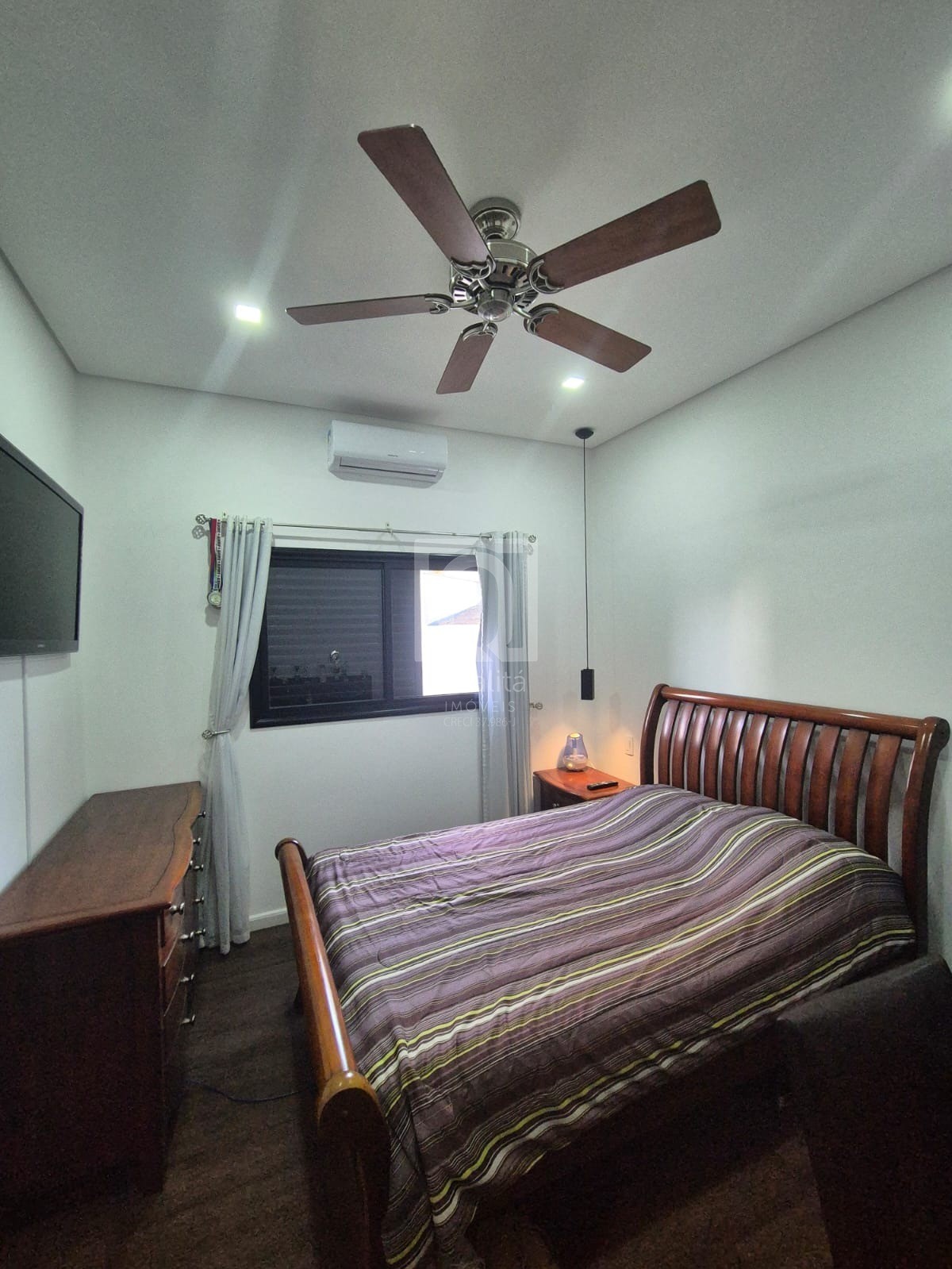 Casa de Condomínio à venda com 4 quartos, 430m² - Foto 11