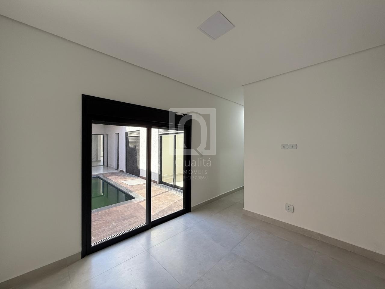 Casa de Condomínio à venda com 3 quartos, 1000m² - Foto 11