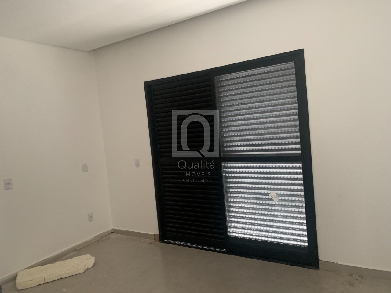 Casa de Condomínio à venda com 3 quartos, 200m² - Foto 5
