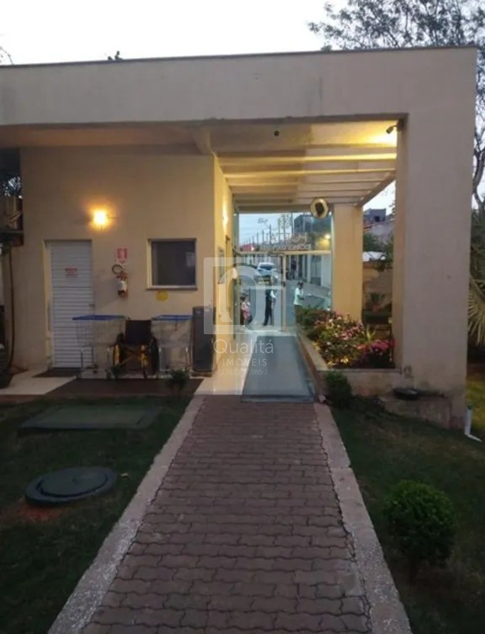 Apartamento à venda com 2 quartos, 50m² - Foto 9