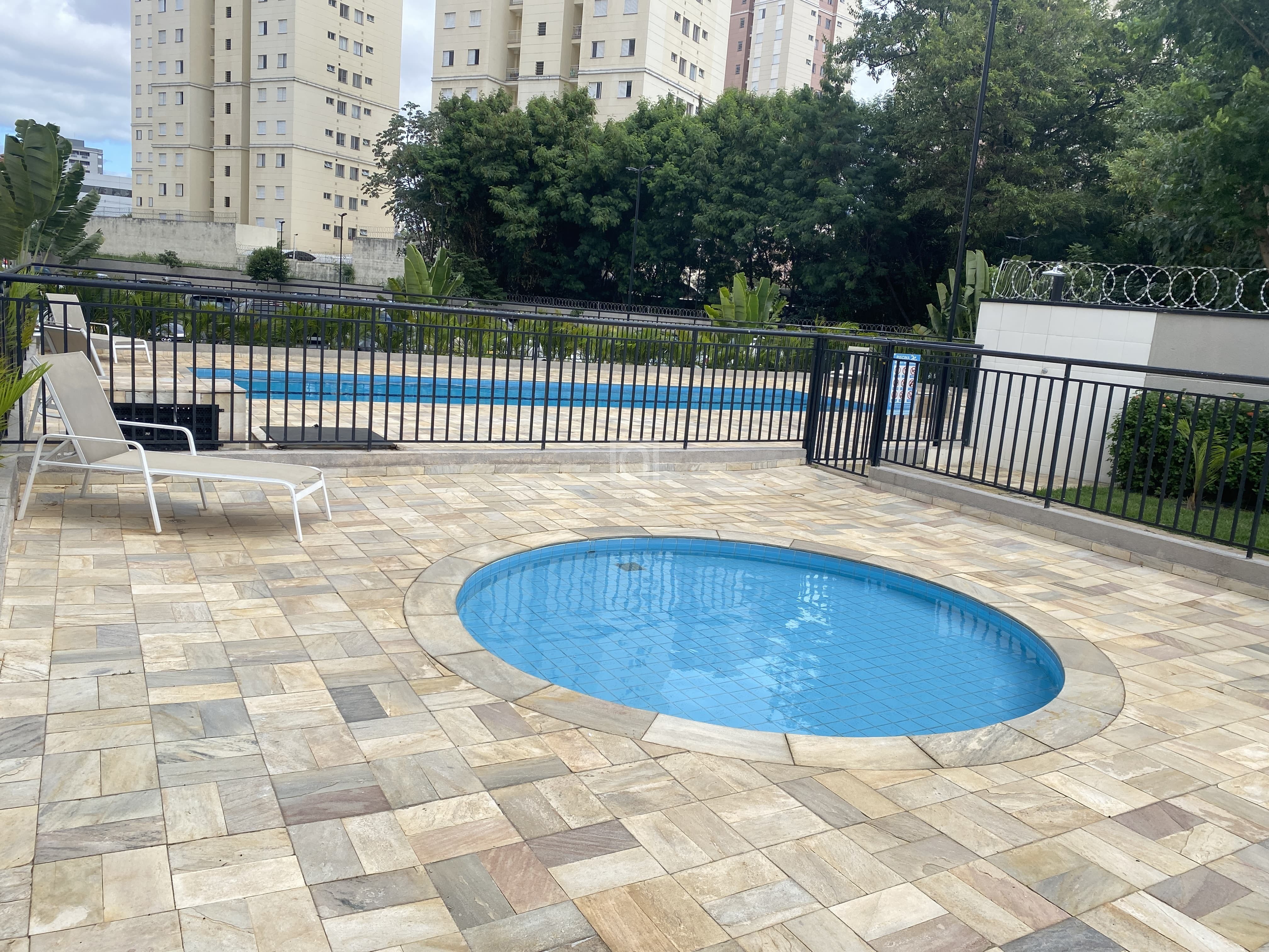 Apartamento à venda com 2 quartos, 42m² - Foto 19