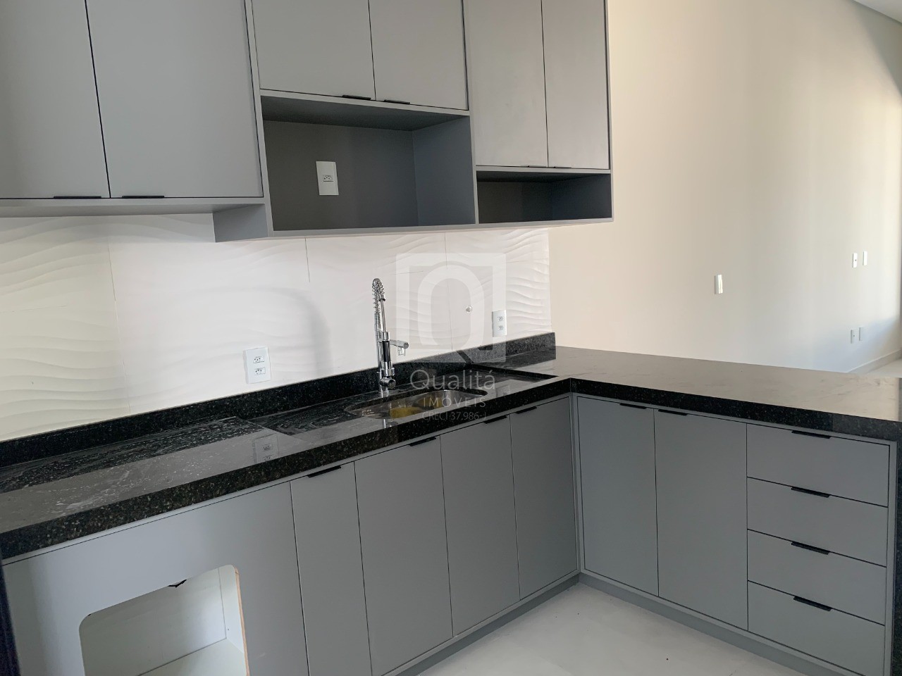 Casa de Condomínio à venda com 3 quartos, 1000m² - Foto 2