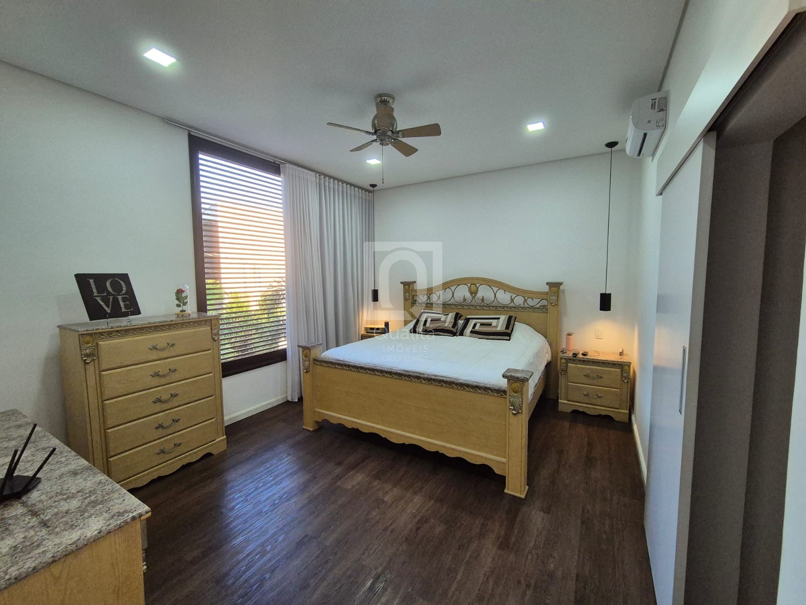 Casa de Condomínio à venda com 4 quartos, 430m² - Foto 7