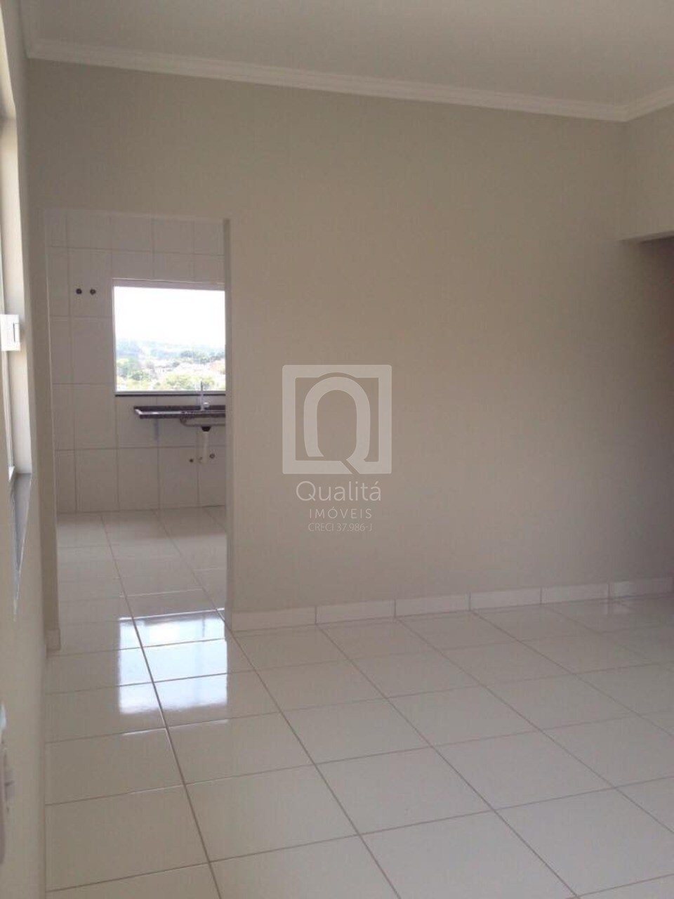 Apartamento à venda com 2 quartos, 64m² - Foto 5