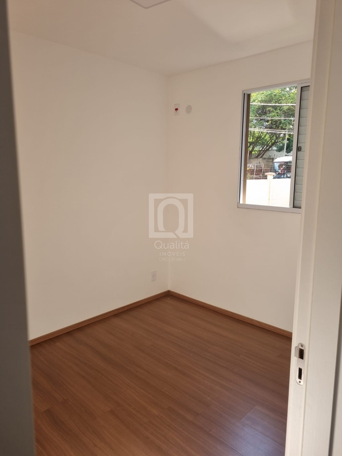 Apartamento à venda com 2 quartos, 42m² - Foto 8
