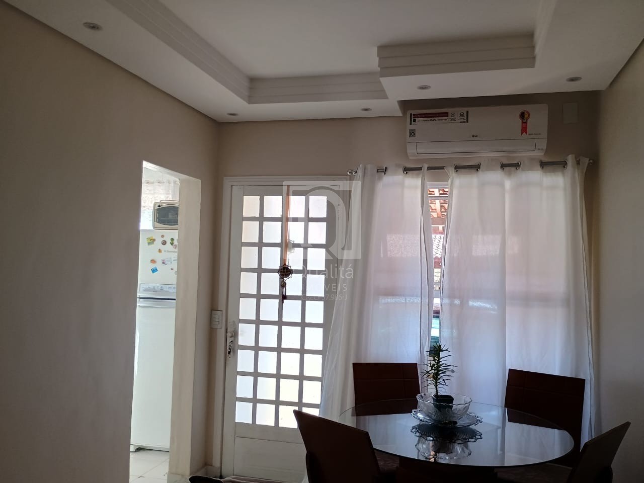 Casa de Condomínio à venda com 3 quartos, 150m² - Foto 1