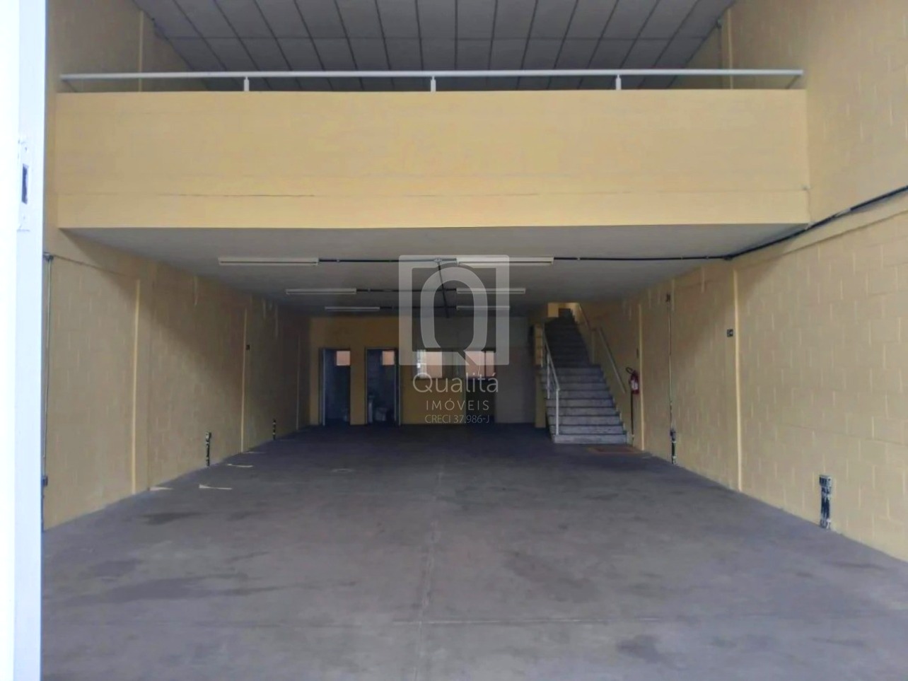 Depósito-Galpão-Armazém à venda, 245m² - Foto 10