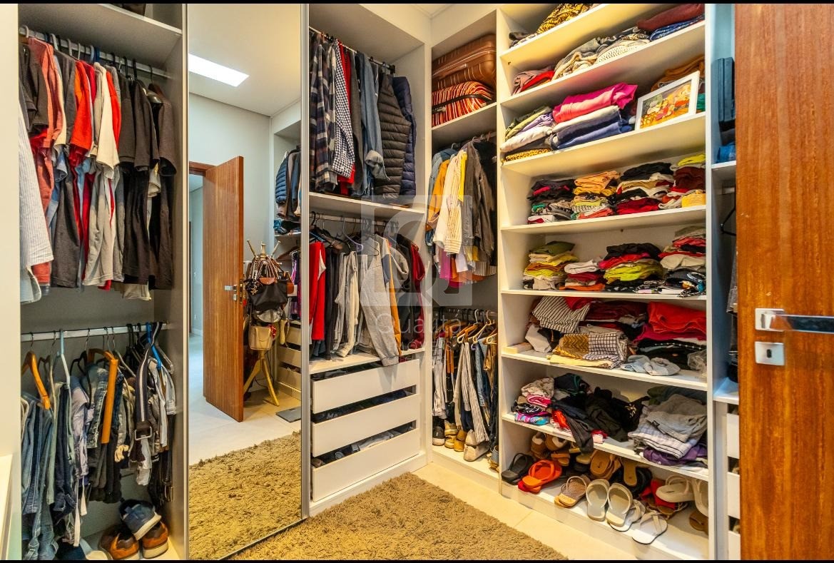 Casa de Condomínio à venda com 3 quartos, 1000m² - Foto 9