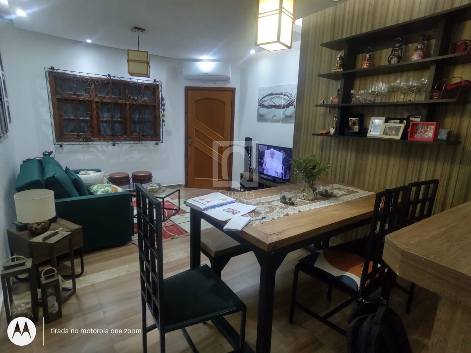 Casa à venda com 3 quartos, 139m² - Foto 2