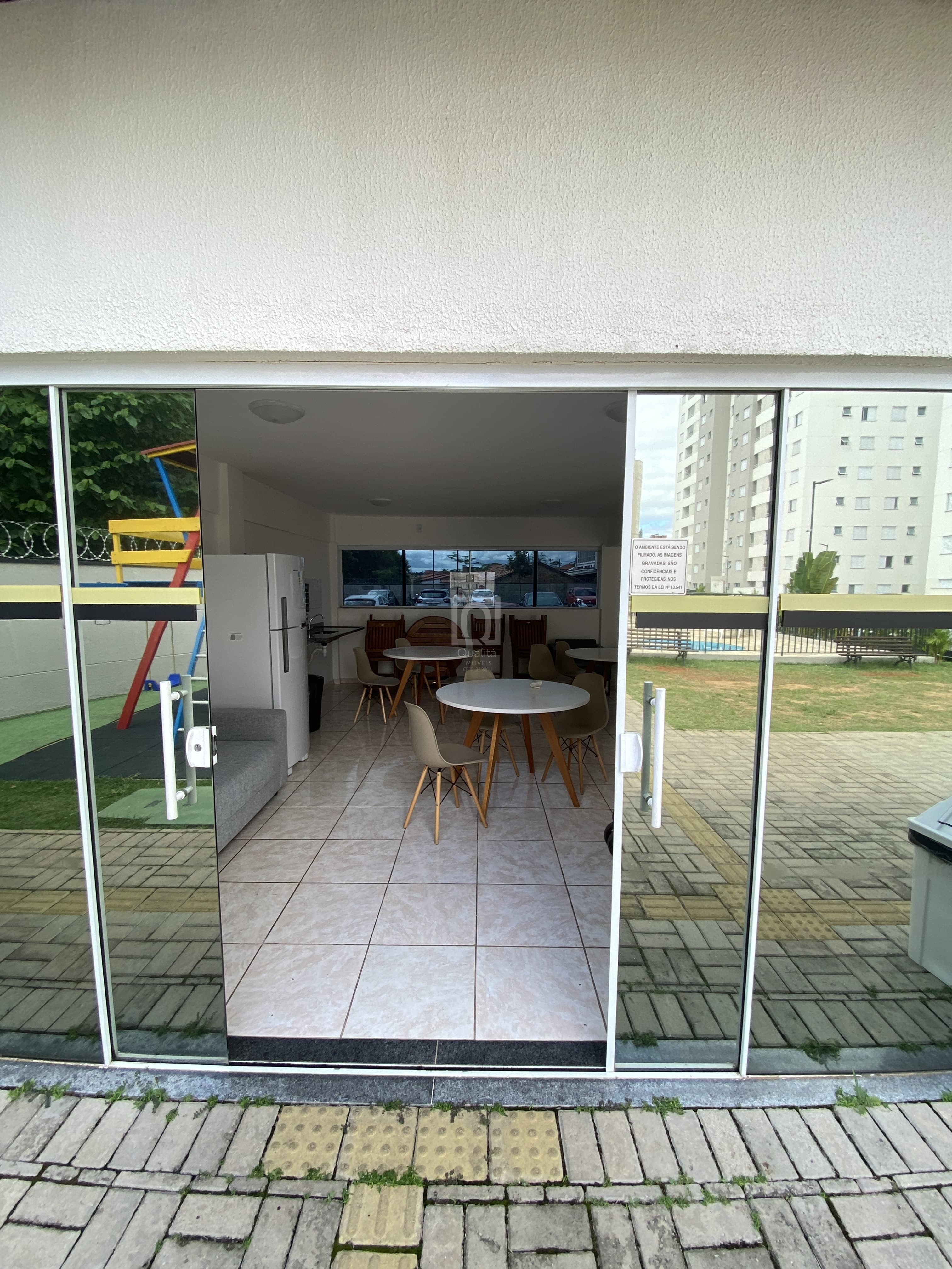 Apartamento à venda com 2 quartos, 42m² - Foto 25