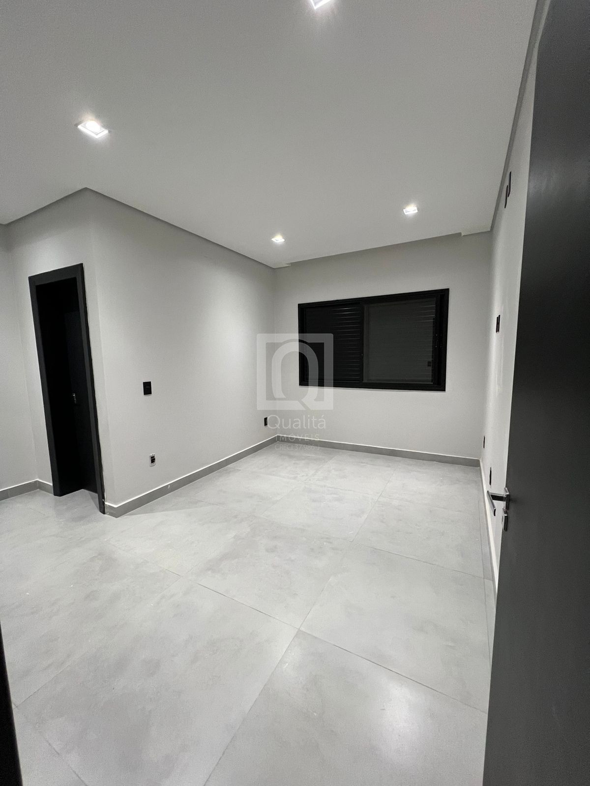 Casa de Condomínio à venda e aluguel com 3 quartos, 600m² - Foto 9