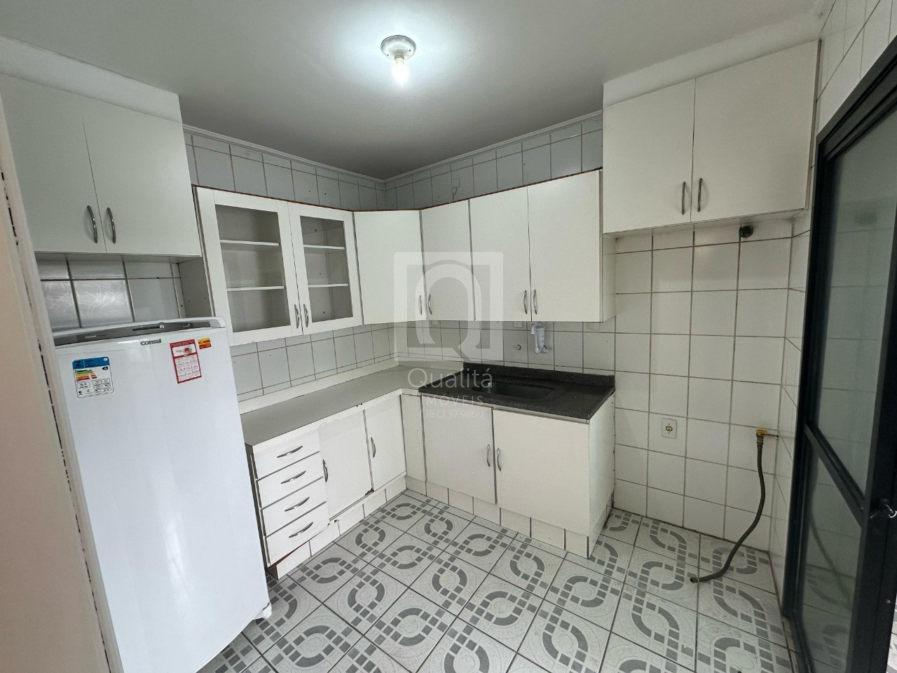 Apartamento à venda com 3 quartos, 81m² - Foto 5