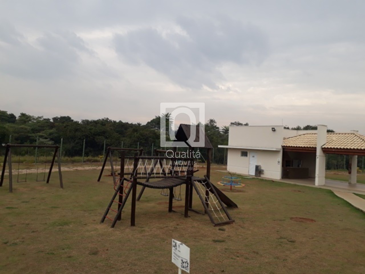 Casa de Condomínio à venda com 3 quartos, 1000m² - Foto 21