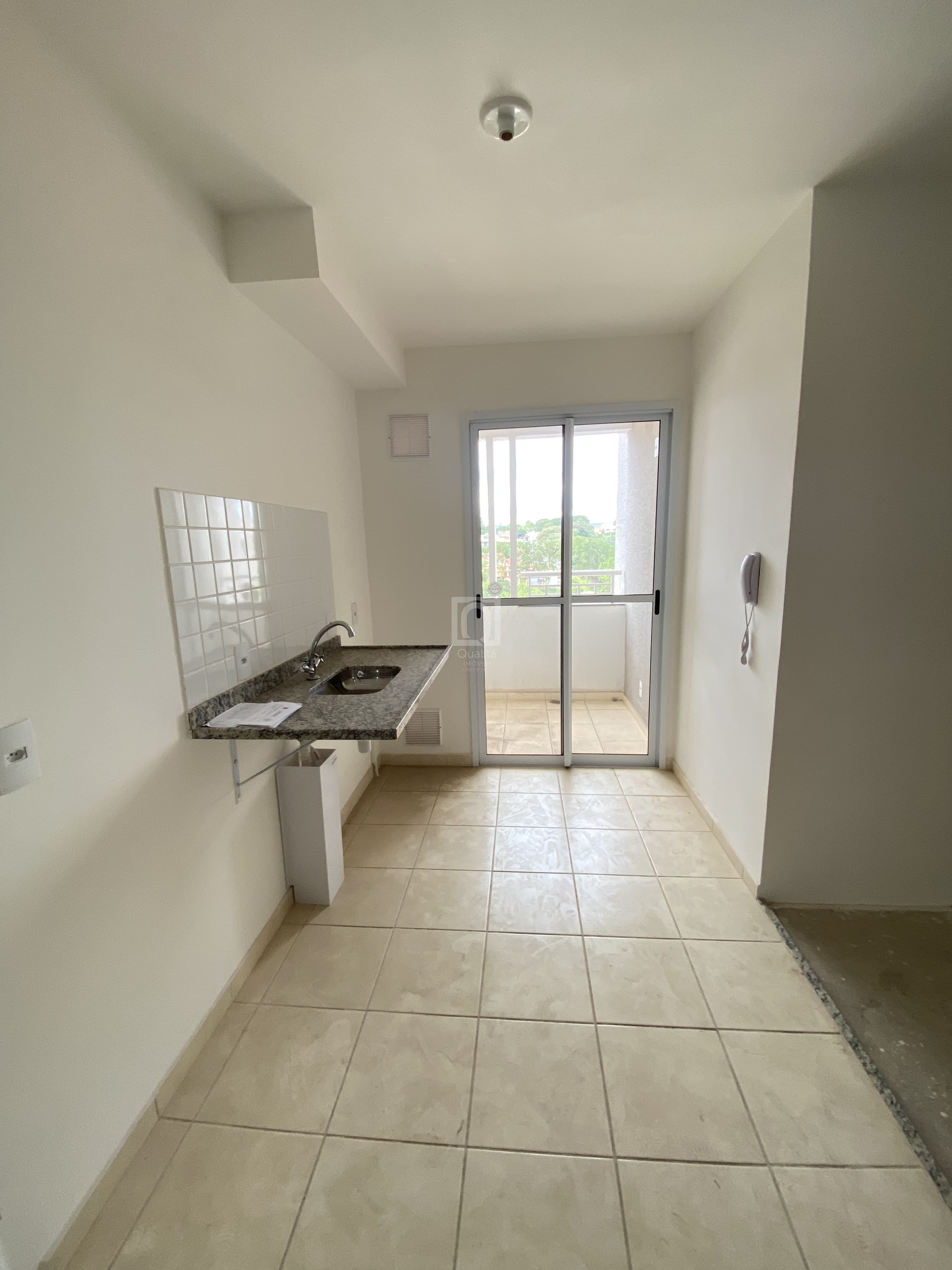 Apartamento à venda com 2 quartos, 42m² - Foto 1