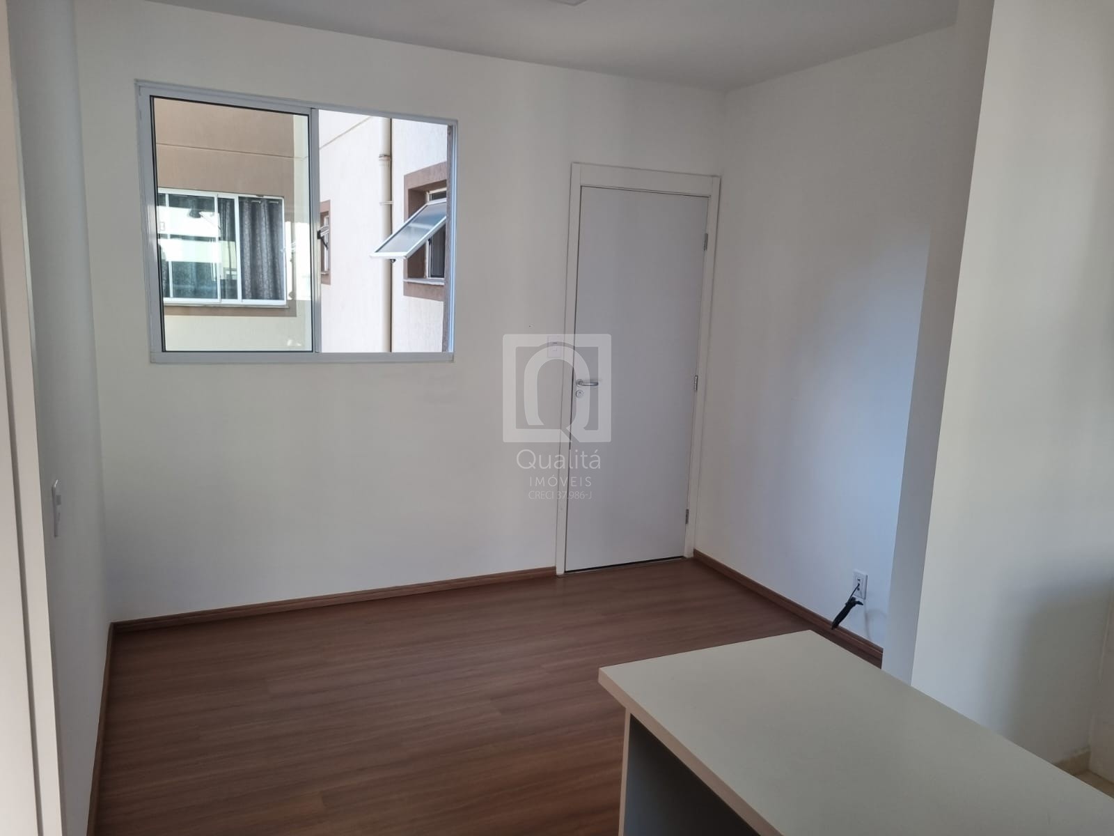 Apartamento à venda com 2 quartos, 42m² - Foto 4