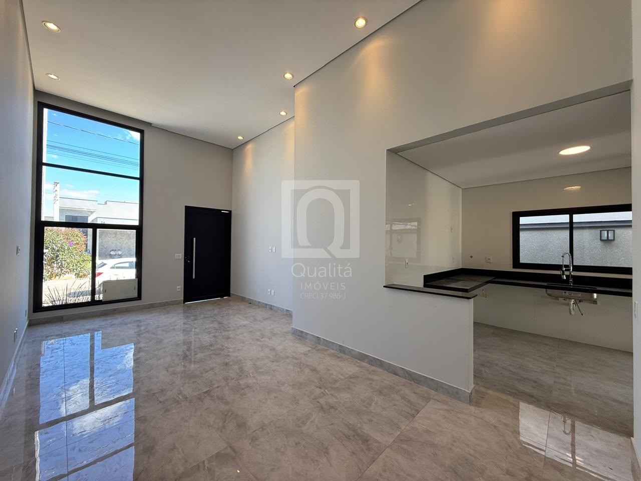Casa de Condomínio à venda com 3 quartos, 200m² - Foto 1