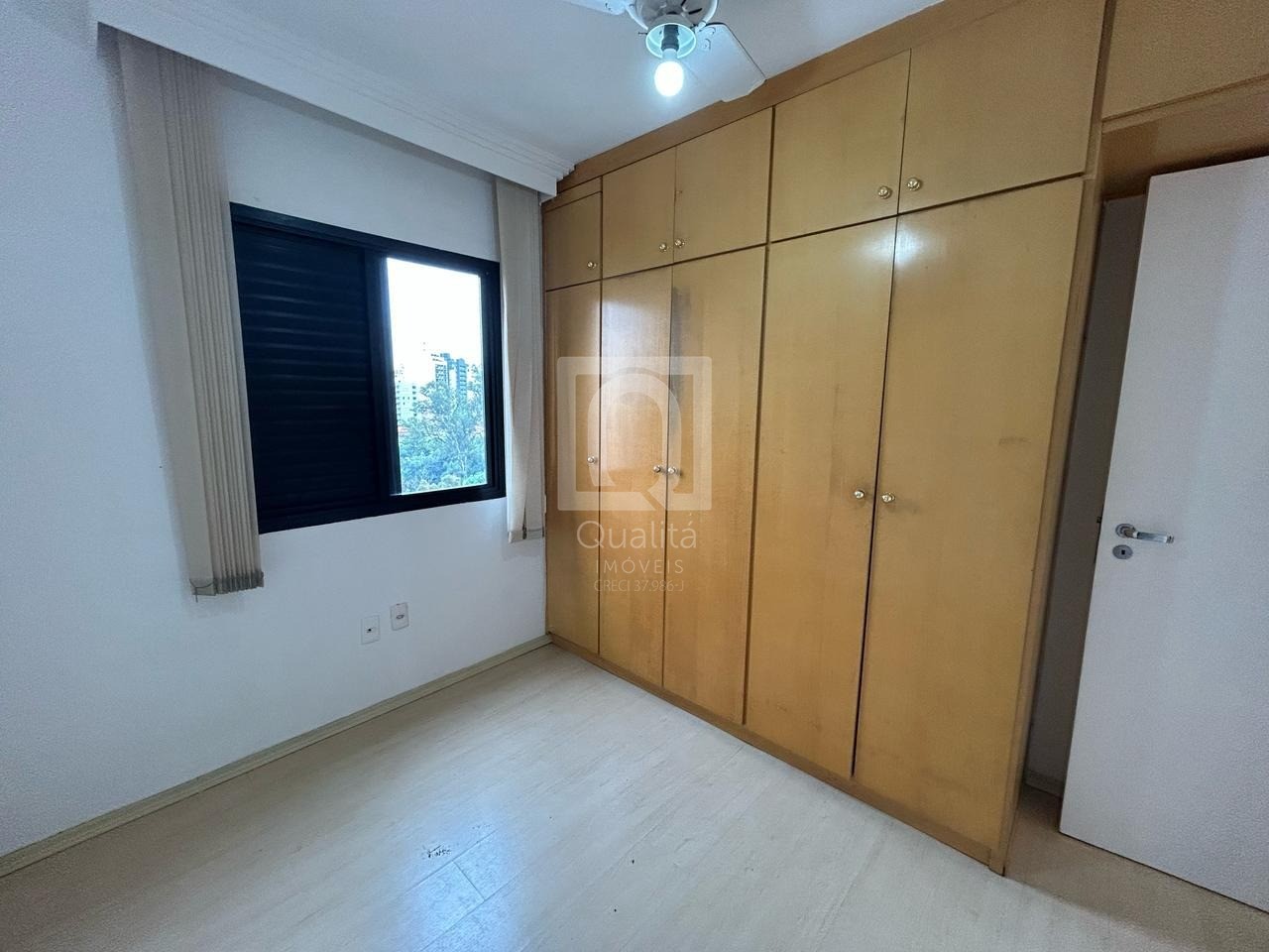 Apartamento à venda com 3 quartos, 81m² - Foto 9
