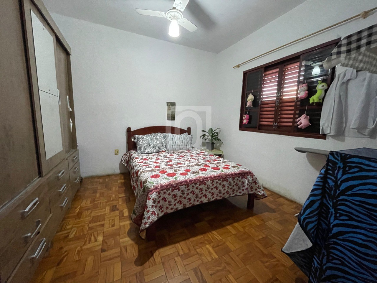 Casa à venda com 3 quartos, 250m² - Foto 10