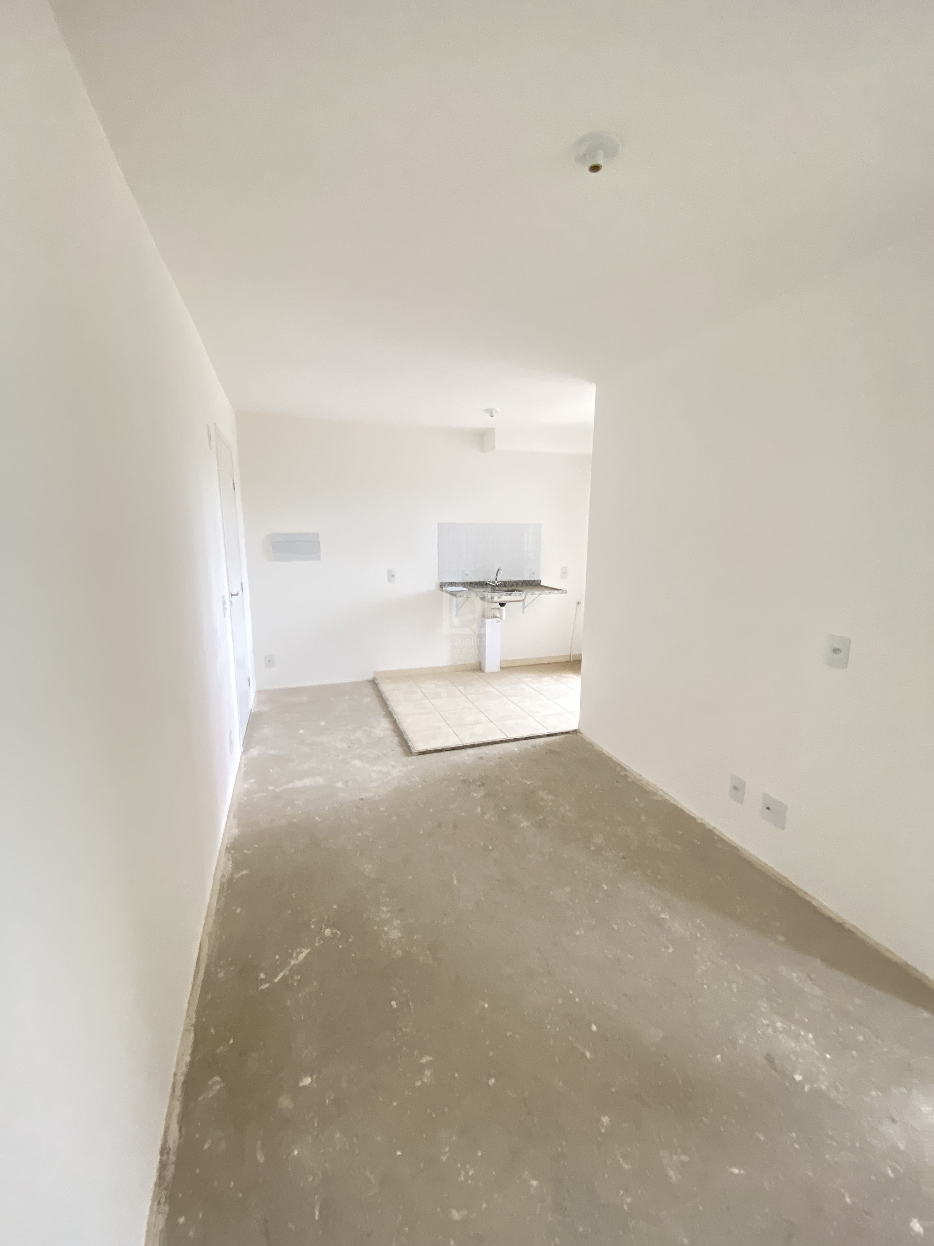 Apartamento à venda com 2 quartos, 42m² - Foto 2