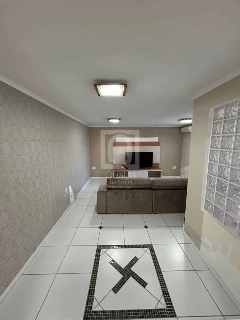 Casa de Condomínio à venda com 3 quartos, 120m² - Foto 1