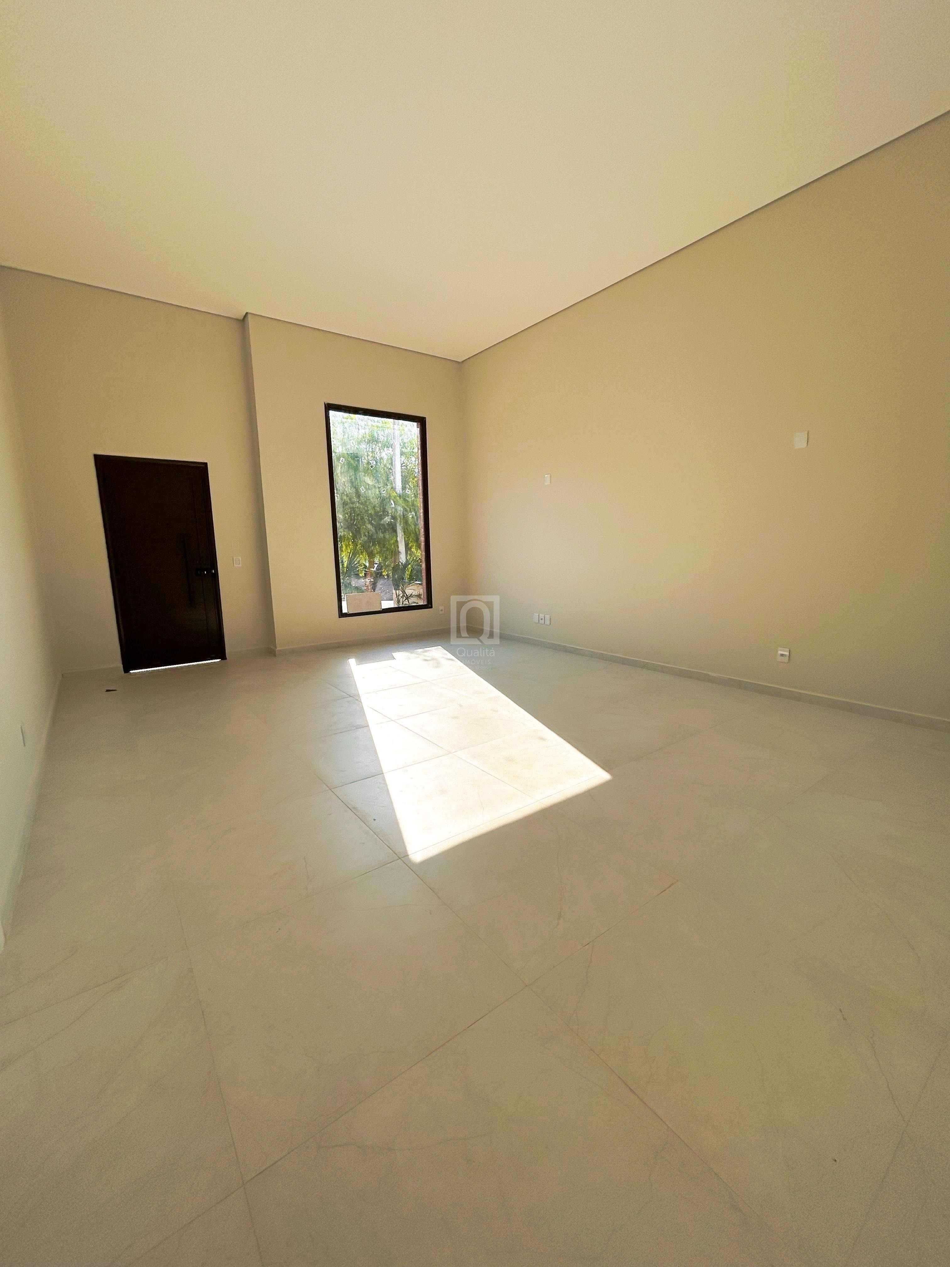 Casa de Condomínio à venda com 3 quartos, 360m² - Foto 2