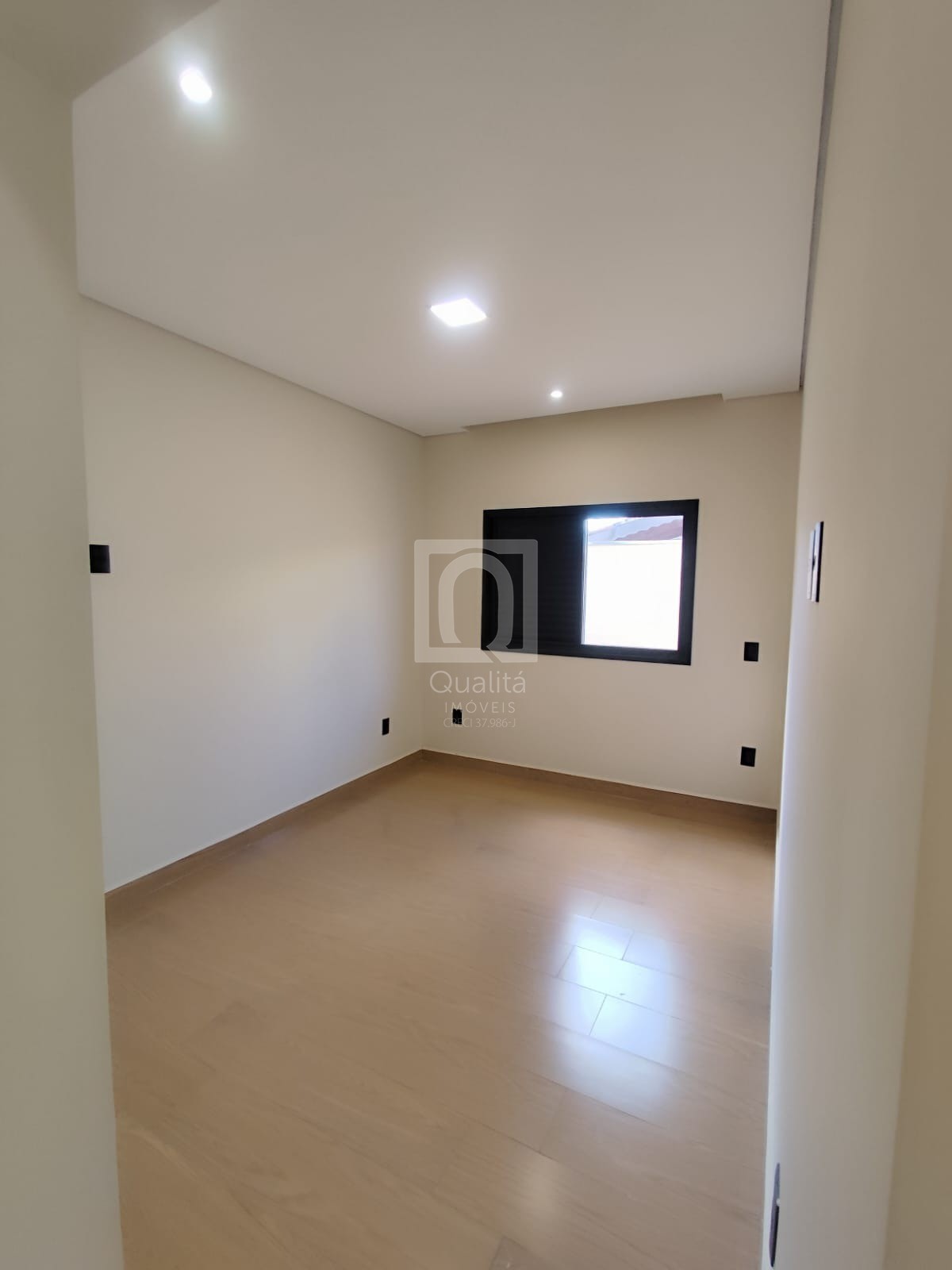 Casa de Condomínio à venda com 3 quartos, 228m² - Foto 9