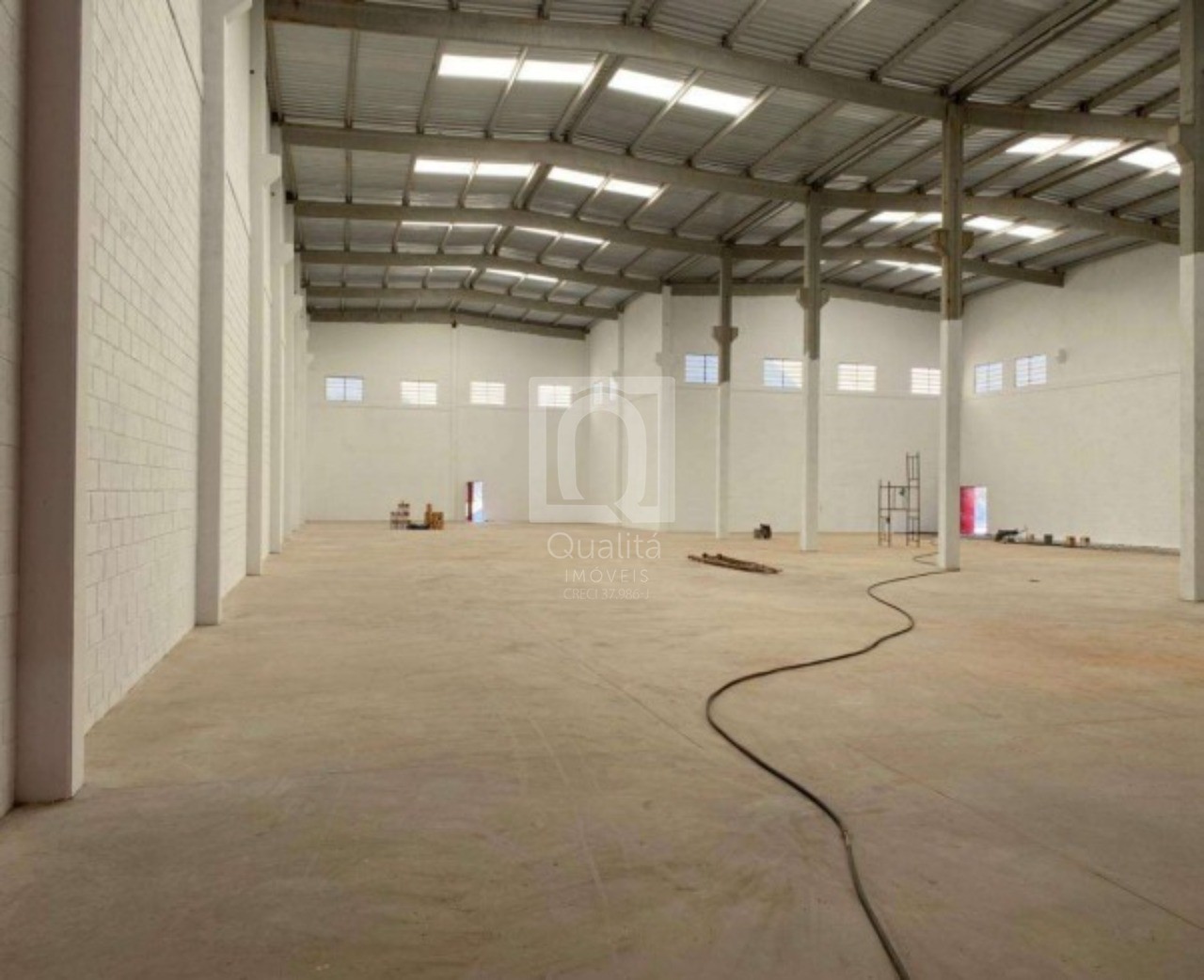Depósito-Galpão-Armazém para alugar, 14300m² - Foto 2