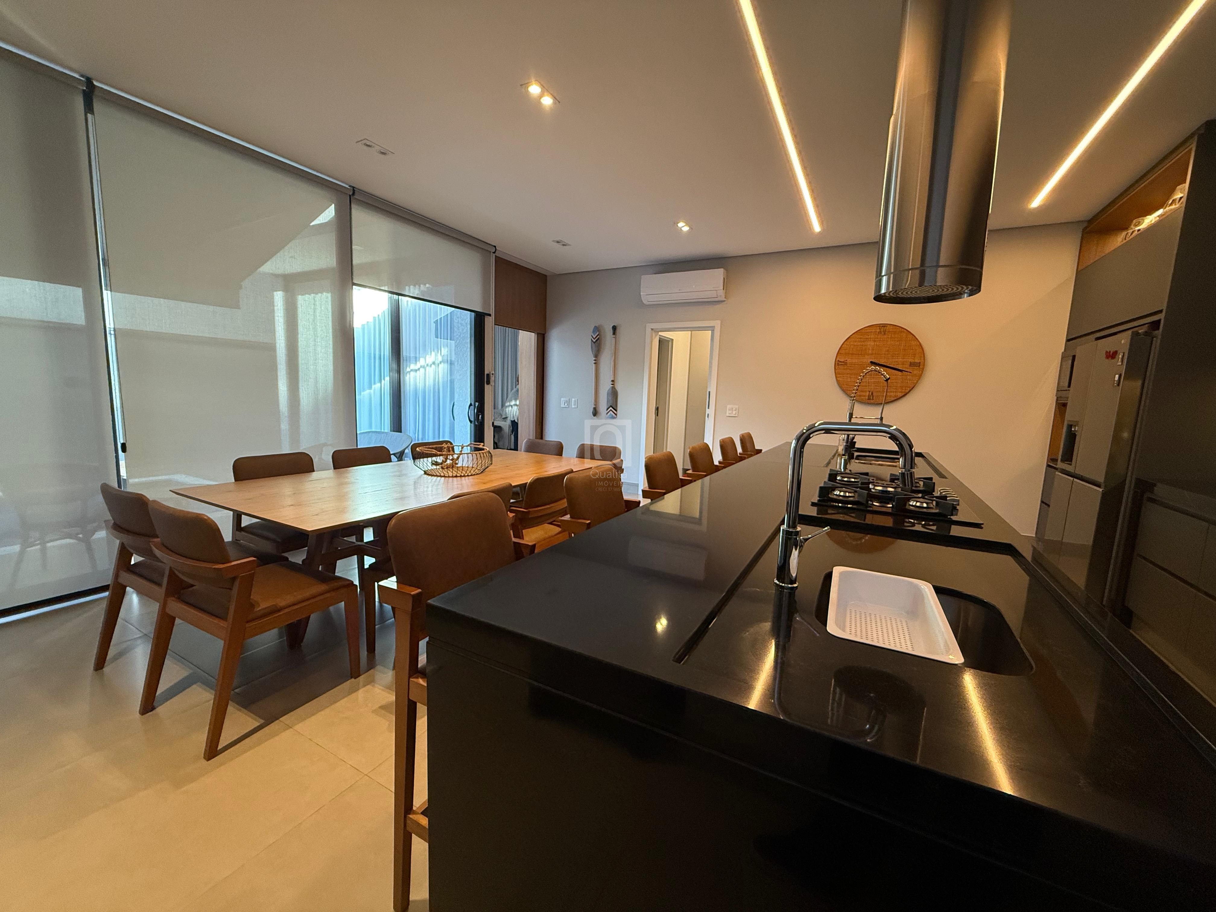 Casa de Condomínio à venda com 5 quartos, 300m² - Foto 7