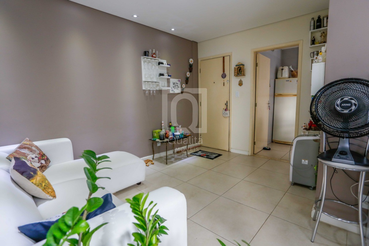 Apartamento à venda com 2 quartos, 55m² - Foto 7