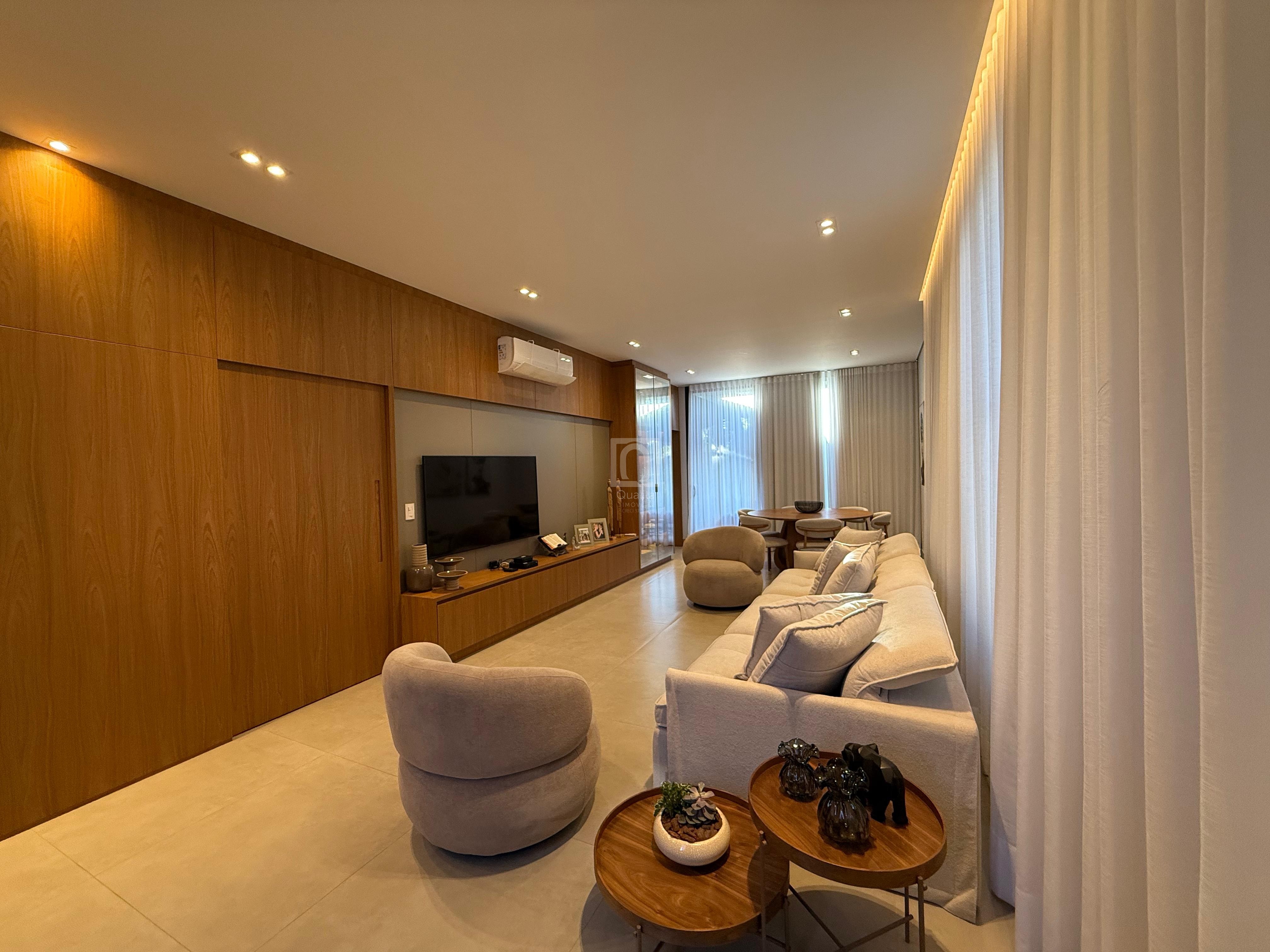 Casa de Condomínio à venda com 5 quartos, 300m² - Foto 2