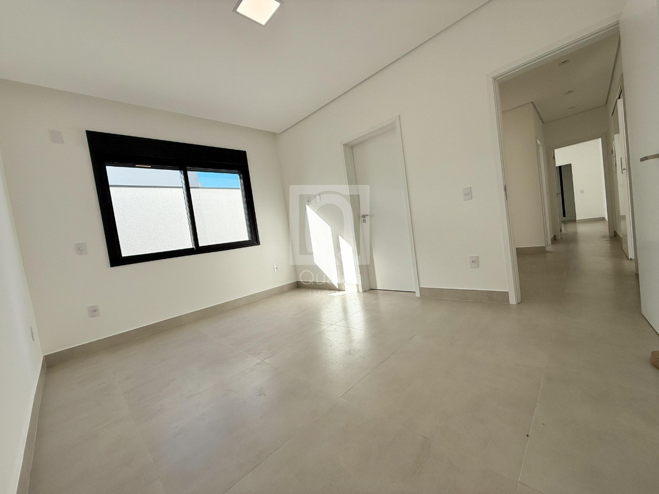 Casa de Condomínio à venda com 3 quartos, 300m² - Foto 9