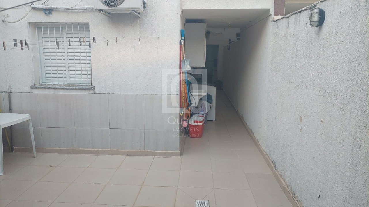 Apartamento à venda com 3 quartos, 40m² - Foto 22