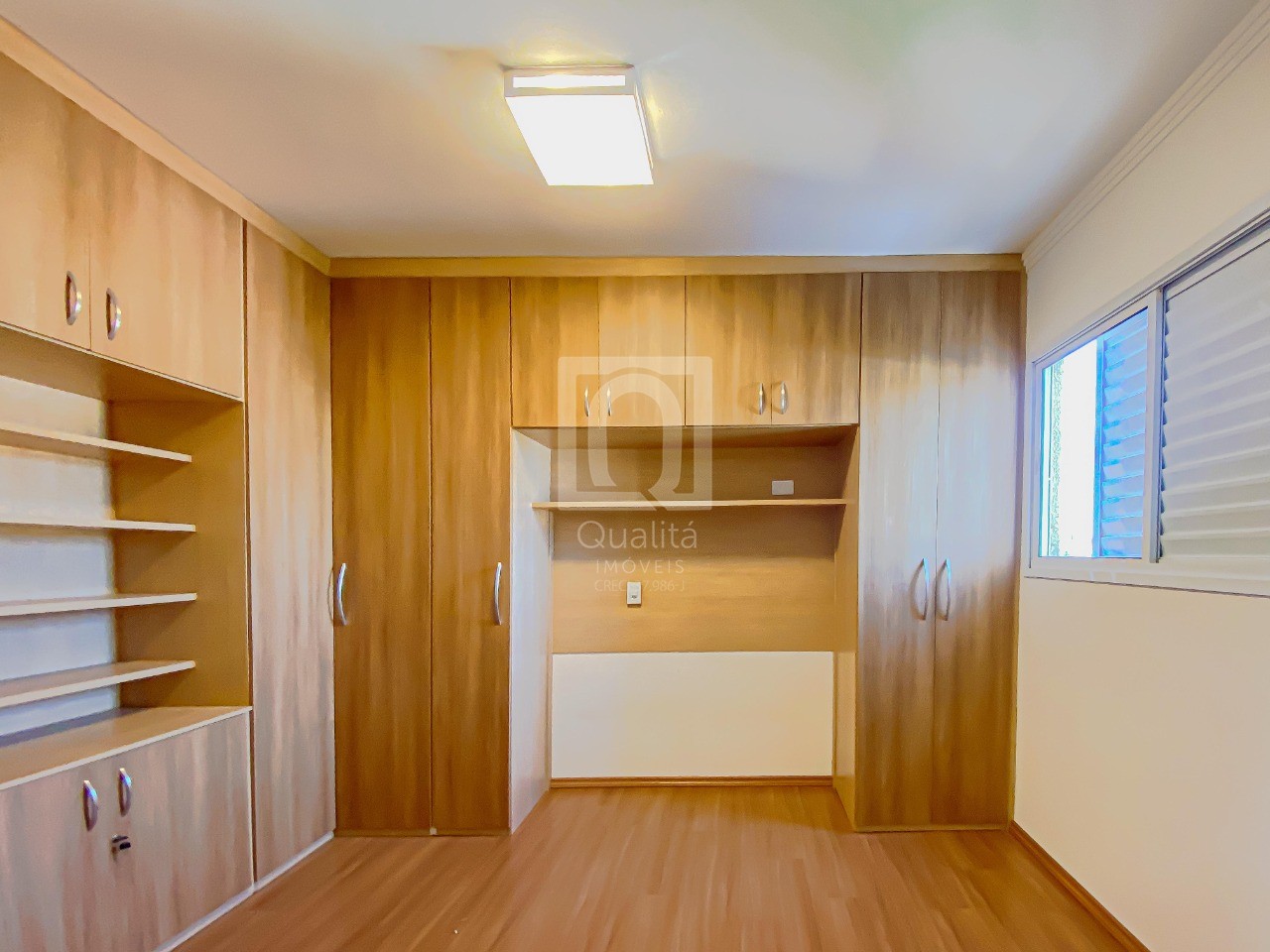 Apartamento à venda com 3 quartos, 86m² - Foto 10