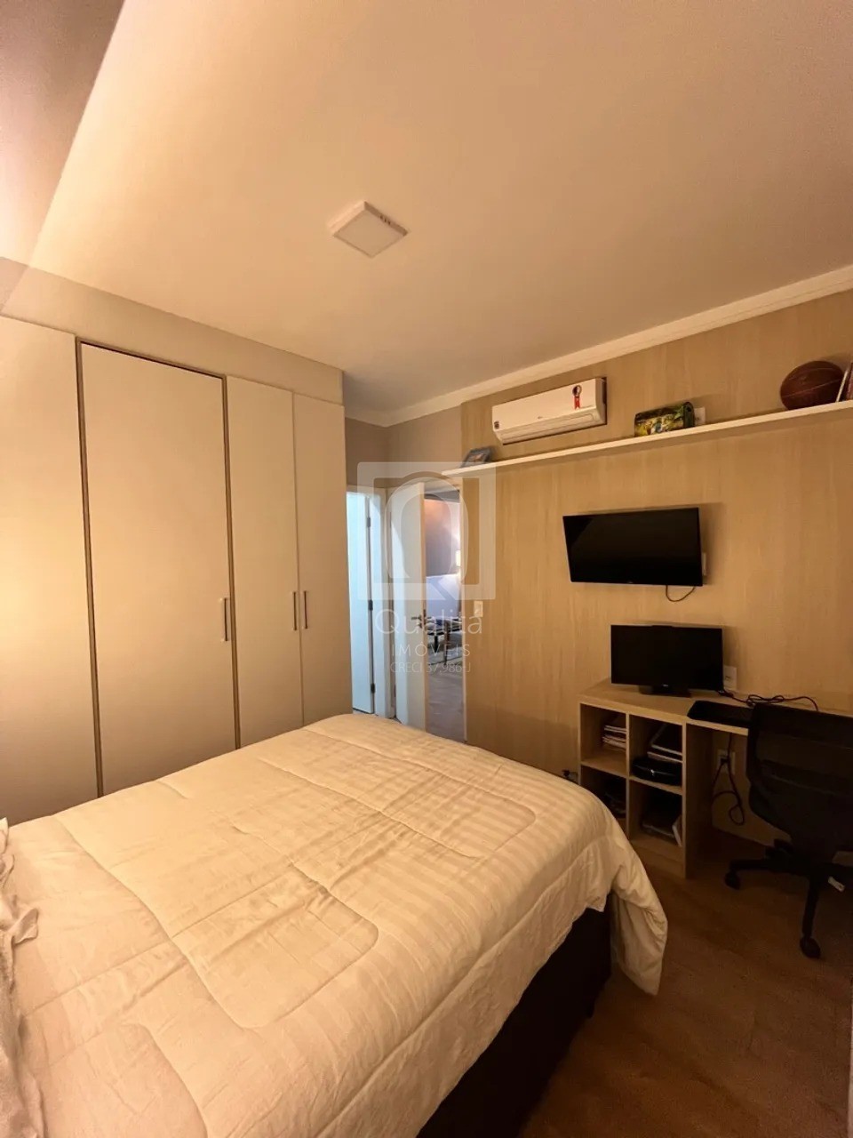 Casa de Condomínio à venda com 3 quartos, 250m² - Foto 16
