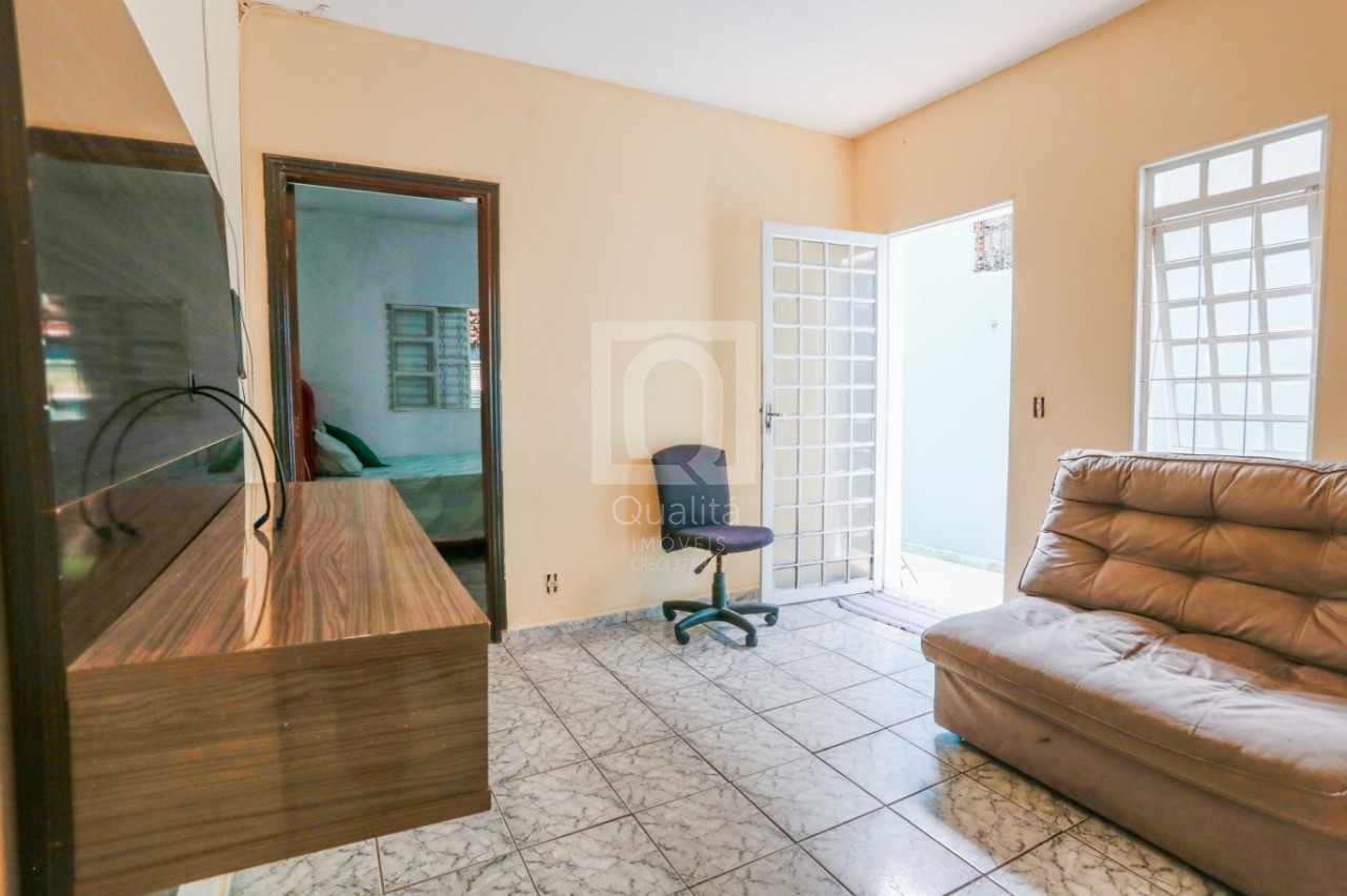 Casa à venda com 3 quartos, 112m² - Foto 2
