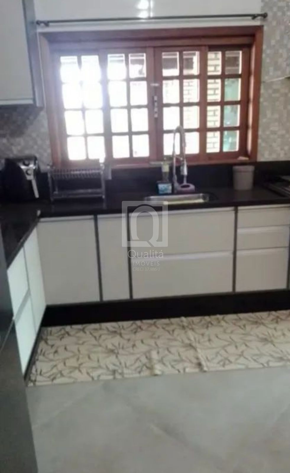 Casa de Condomínio à venda com 4 quartos, 400m² - Foto 4