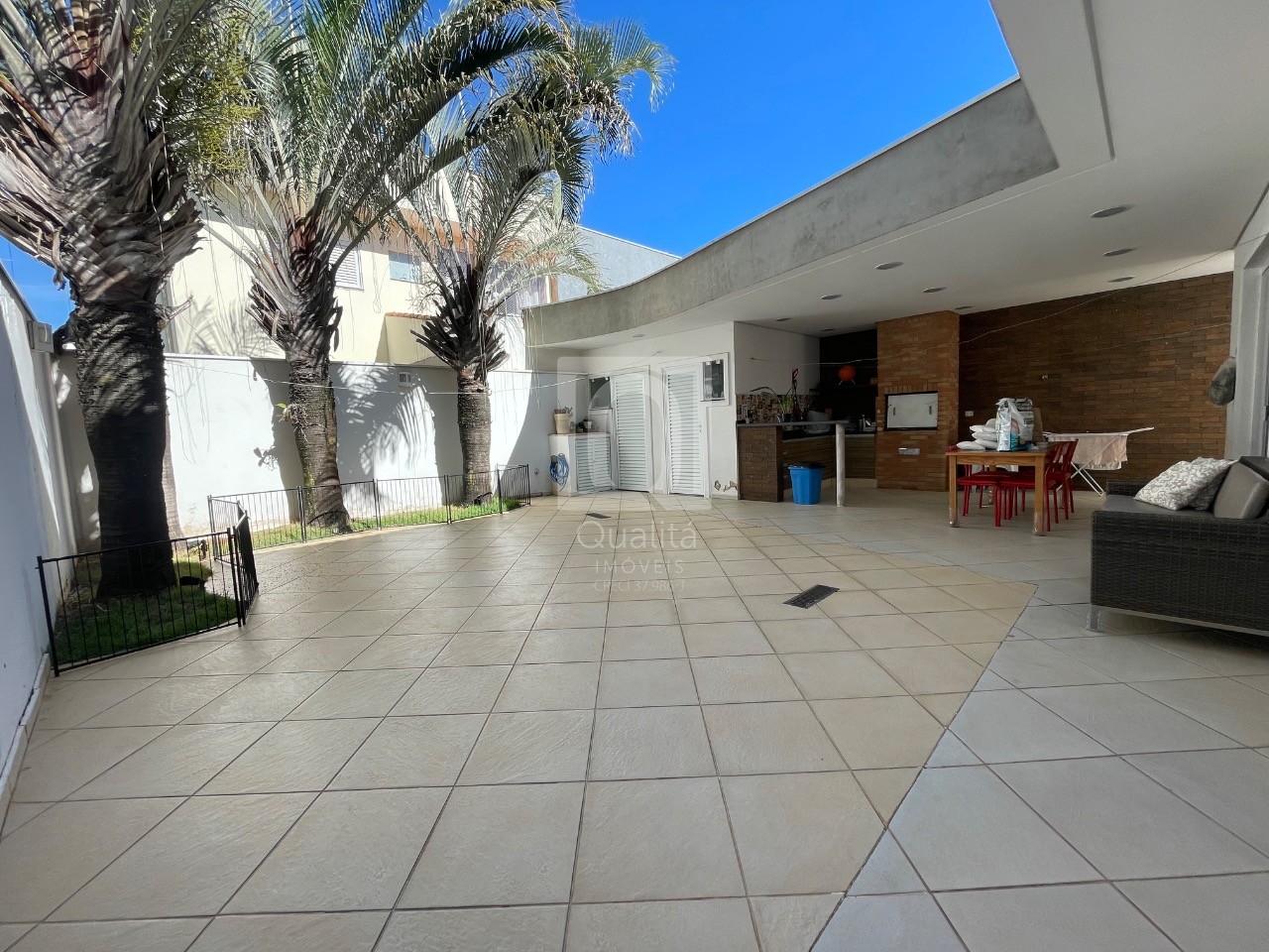 Casa de Condomínio à venda com 3 quartos, 248m² - Foto 31