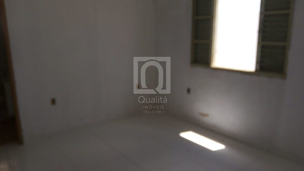 Casa à venda com 2 quartos, 125m² - Foto 7