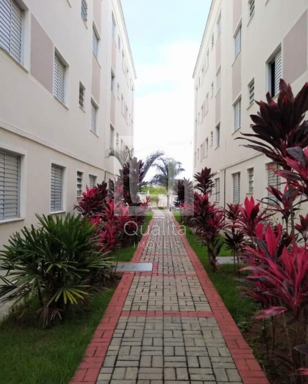 Apartamento à venda com 2 quartos, 56m² - Foto 2