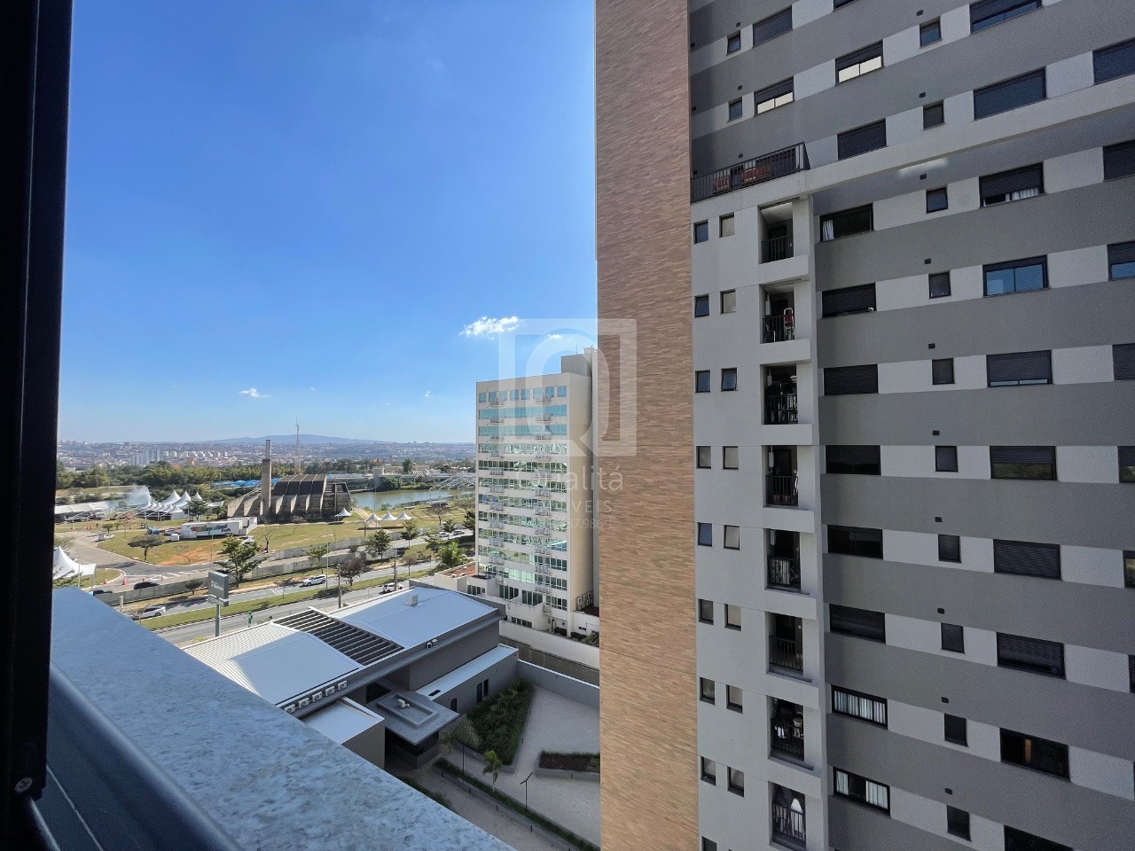 Apartamento à venda com 3 quartos, 95m² - Foto 13