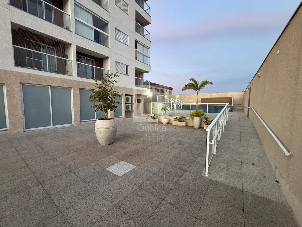 Apartamento à venda com 2 quartos, 71m² - Foto 17