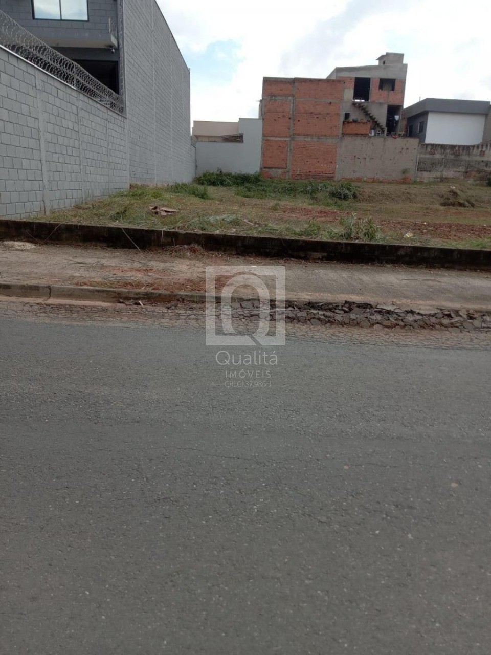 Loteamento e Condomínio - Foto 6