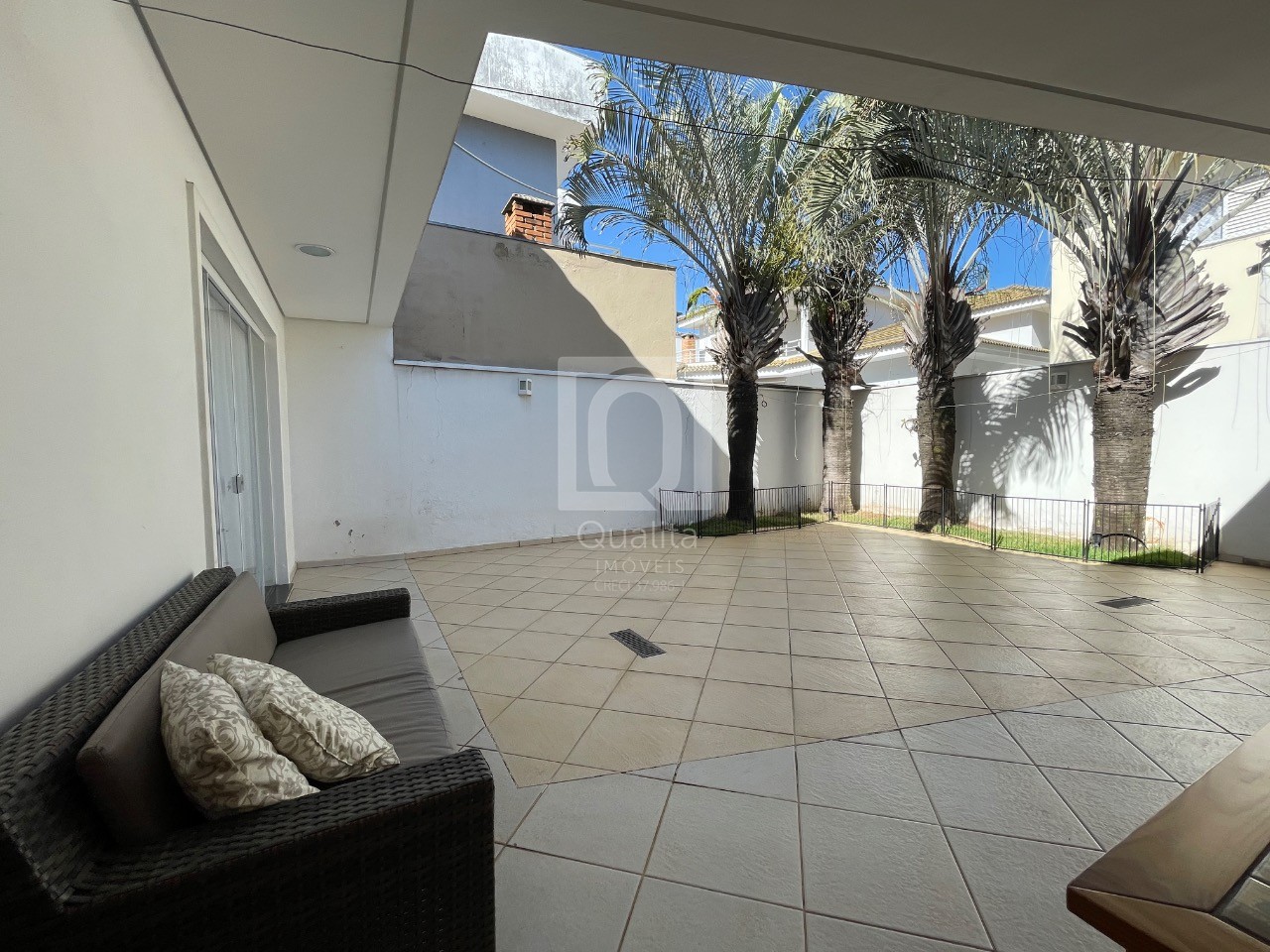 Casa de Condomínio à venda com 3 quartos, 248m² - Foto 35