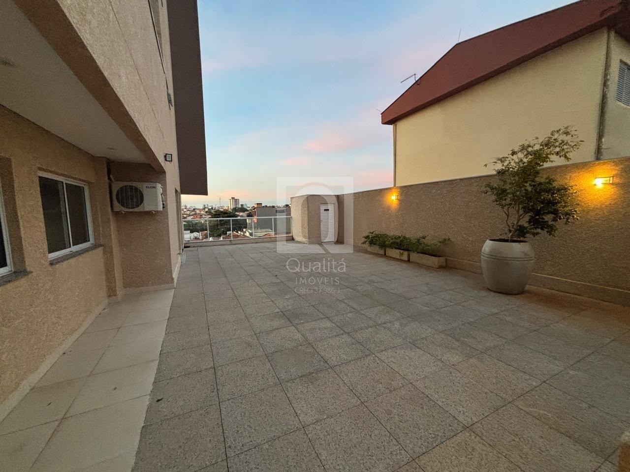 Apartamento à venda com 2 quartos, 71m² - Foto 15