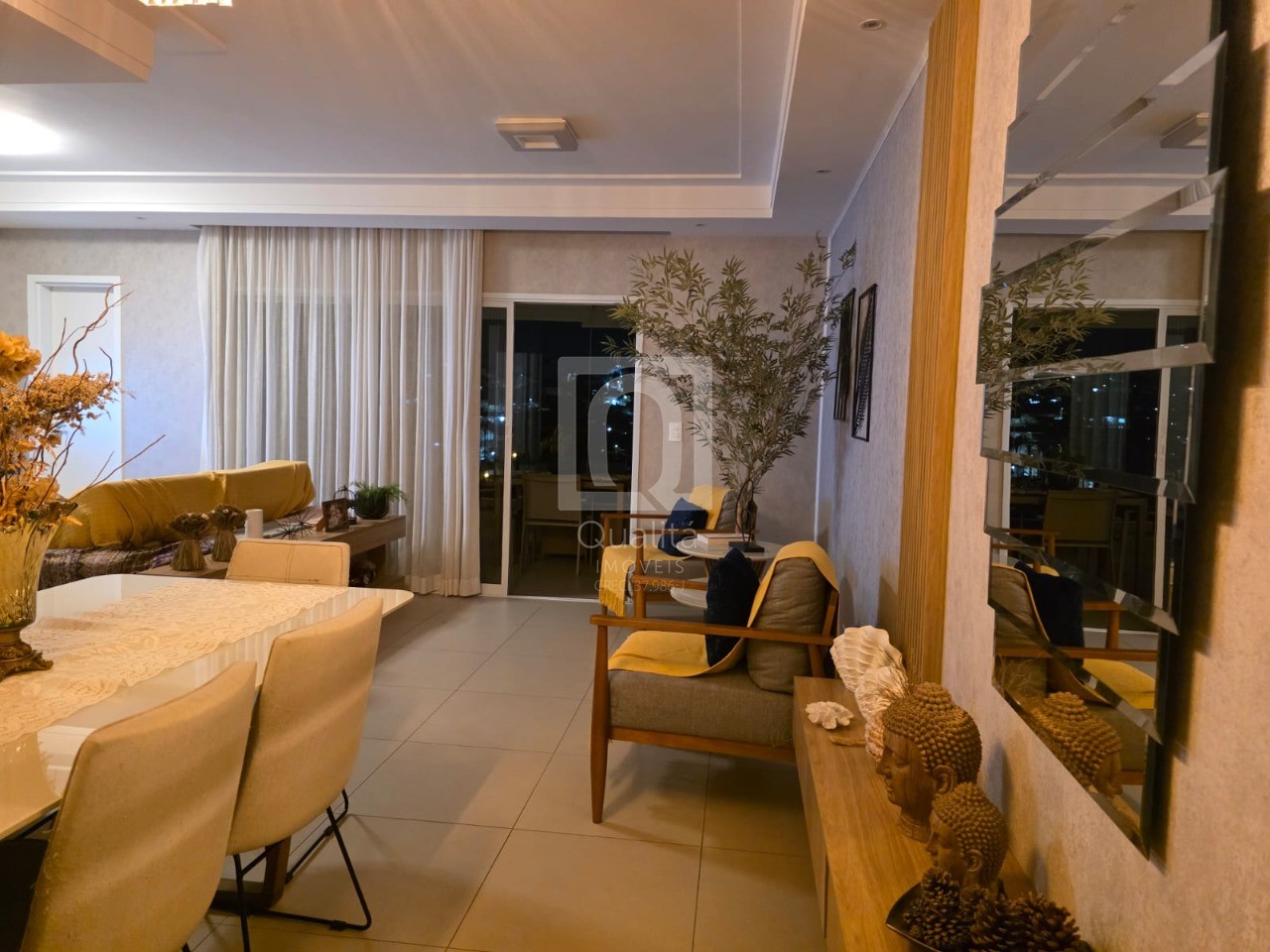 Apartamento à venda com 3 quartos, 134m² - Foto 2